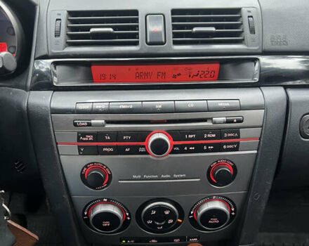 Серый Мазда 3, объемом двигателя 1.6 л и пробегом 217 тыс. км за 4300 $, фото 15 на Automoto.ua