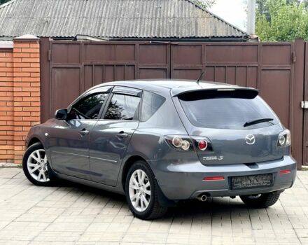 Сірий Мазда 3, об'ємом двигуна 1.6 л та пробігом 165 тис. км за 5400 $, фото 2 на Automoto.ua