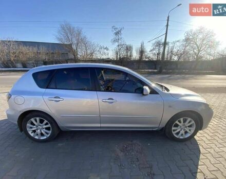 Серый Мазда 3, объемом двигателя 2 л и пробегом 301 тыс. км за 5400 $, фото 3 на Automoto.ua