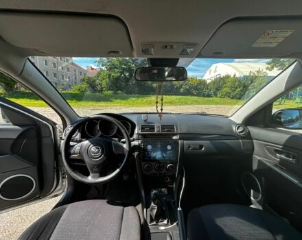 Сірий Мазда 3, об'ємом двигуна 1.6 л та пробігом 273 тис. км за 3100 $, фото 9 на Automoto.ua
