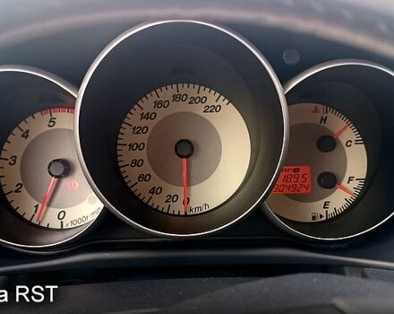 Сірий Мазда 3, об'ємом двигуна 1.6 л та пробігом 305 тис. км за 5000 $, фото 6 на Automoto.ua