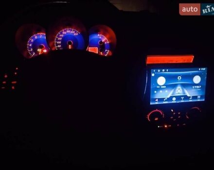 Сірий Мазда 3, об'ємом двигуна 1.6 л та пробігом 273 тис. км за 3500 $, фото 8 на Automoto.ua