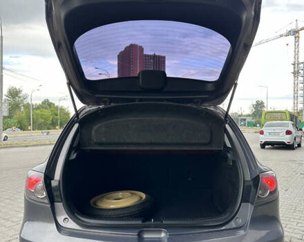 Серый Мазда 3, объемом двигателя 1.6 л и пробегом 268 тыс. км за 5400 $, фото 16 на Automoto.ua