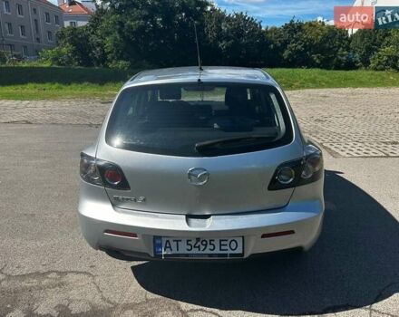 Сірий Мазда 3, об'ємом двигуна 1.6 л та пробігом 273 тис. км за 3100 $, фото 3 на Automoto.ua
