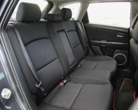 Серый Мазда 3, объемом двигателя 1.6 л и пробегом 212 тыс. км за 5300 $, фото 8 на Automoto.ua