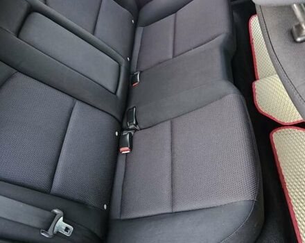 Сірий Мазда 3, об'ємом двигуна 1.6 л та пробігом 289 тис. км за 5300 $, фото 73 на Automoto.ua