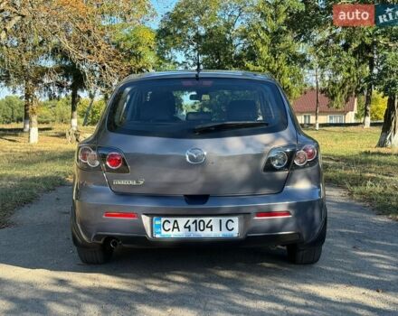 Сірий Мазда 3, об'ємом двигуна 1.6 л та пробігом 215 тис. км за 6100 $, фото 6 на Automoto.ua
