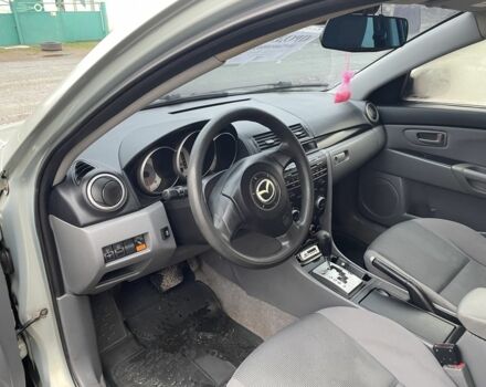 Сірий Мазда 3, об'ємом двигуна 1.6 л та пробігом 184 тис. км за 3500 $, фото 5 на Automoto.ua