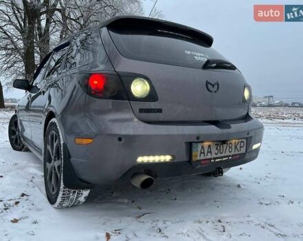 Серый Мазда 3, объемом двигателя 1.6 л и пробегом 320 тыс. км за 7999 $, фото 5 на Automoto.ua
