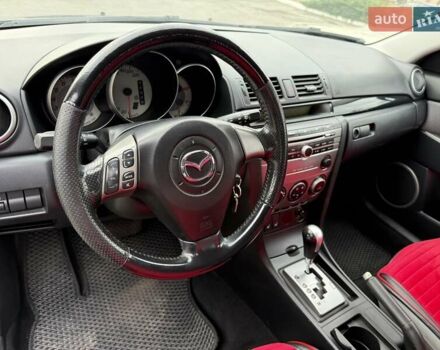 Серый Мазда 3, объемом двигателя 1.6 л и пробегом 236 тыс. км за 5500 $, фото 11 на Automoto.ua