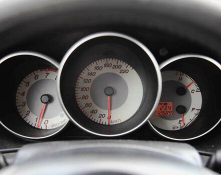 Серый Мазда 3, объемом двигателя 1.6 л и пробегом 212 тыс. км за 5300 $, фото 14 на Automoto.ua