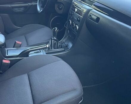 Сірий Мазда 3, об'ємом двигуна 1.6 л та пробігом 280 тис. км за 5000 $, фото 9 на Automoto.ua