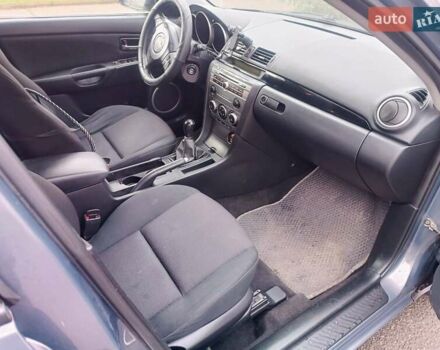 Серый Мазда 3, объемом двигателя 1.56 л и пробегом 269 тыс. км за 5200 $, фото 14 на Automoto.ua