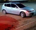 Серый Мазда 3, объемом двигателя 2 л и пробегом 230 тыс. км за 6000 $, фото 2 на Automoto.ua