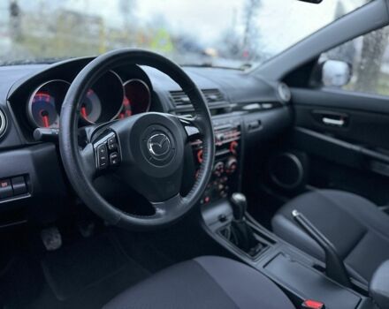 Сірий Мазда 3, об'ємом двигуна 1.6 л та пробігом 253 тис. км за 5700 $, фото 5 на Automoto.ua
