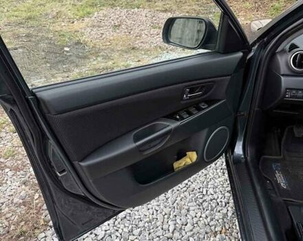 Серый Мазда 3, объемом двигателя 1.6 л и пробегом 235 тыс. км за 6200 $, фото 10 на Automoto.ua