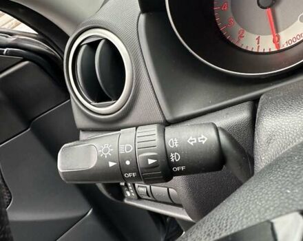 Сірий Мазда 3, об'ємом двигуна 1.6 л та пробігом 237 тис. км за 5800 $, фото 24 на Automoto.ua