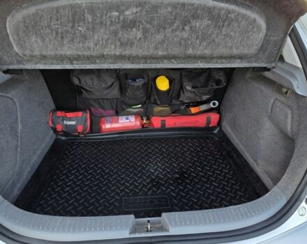 Серый Мазда 3, объемом двигателя 1.3 л и пробегом 197 тыс. км за 4600 $, фото 16 на Automoto.ua