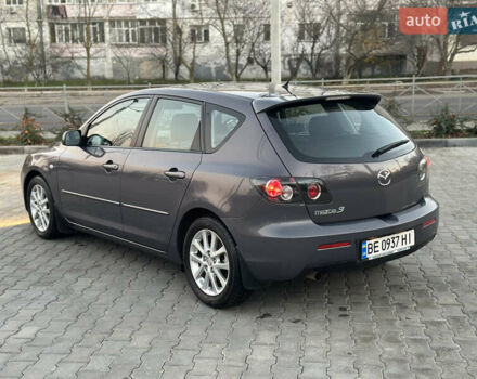 Серый Мазда 3, объемом двигателя 1.6 л и пробегом 66 тыс. км за 6999 $, фото 6 на Automoto.ua
