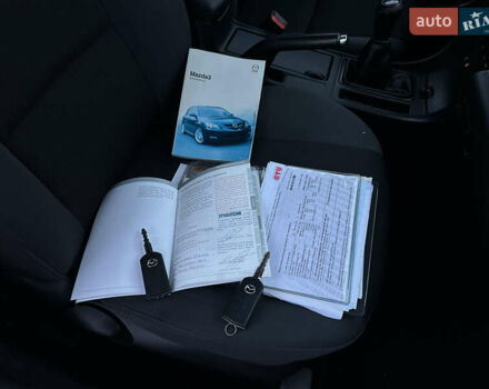 Сірий Мазда 3, об'ємом двигуна 1.6 л та пробігом 253 тис. км за 5700 $, фото 44 на Automoto.ua
