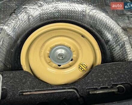 Сірий Мазда 3, об'ємом двигуна 1.6 л та пробігом 195 тис. км за 5699 $, фото 35 на Automoto.ua