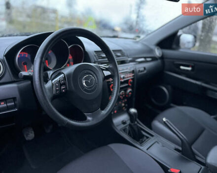 Сірий Мазда 3, об'ємом двигуна 1.6 л та пробігом 253 тис. км за 5700 $, фото 22 на Automoto.ua
