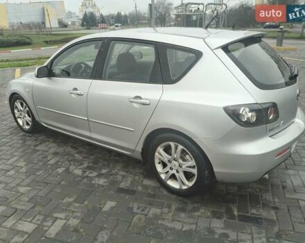 Серый Мазда 3, объемом двигателя 2 л и пробегом 250 тыс. км за 4600 $, фото 2 на Automoto.ua