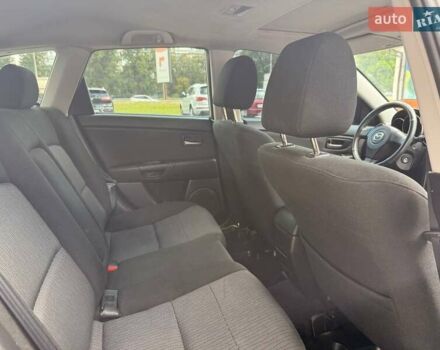 Сірий Мазда 3, об'ємом двигуна 1.6 л та пробігом 170 тис. км за 6300 $, фото 12 на Automoto.ua