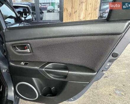 Сірий Мазда 3, об'ємом двигуна 1.6 л та пробігом 195 тис. км за 5699 $, фото 18 на Automoto.ua