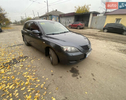 Серый Мазда 3, объемом двигателя 1.6 л и пробегом 220 тыс. км за 4200 $, фото 6 на Automoto.ua