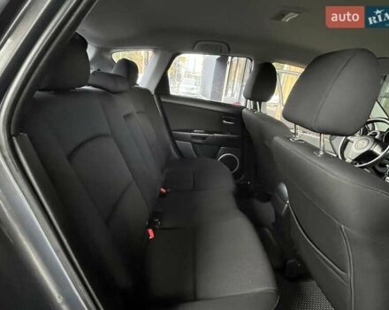 Сірий Мазда 3, об'ємом двигуна 1.6 л та пробігом 195 тис. км за 5699 $, фото 17 на Automoto.ua