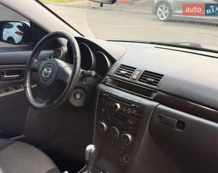 Сірий Мазда 3, об'ємом двигуна 1.6 л та пробігом 170 тис. км за 6300 $, фото 9 на Automoto.ua