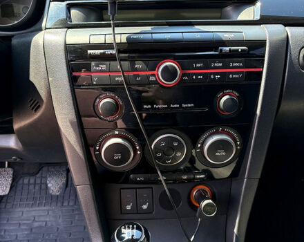 Серый Мазда 3, объемом двигателя 2 л и пробегом 205 тыс. км за 4700 $, фото 12 на Automoto.ua