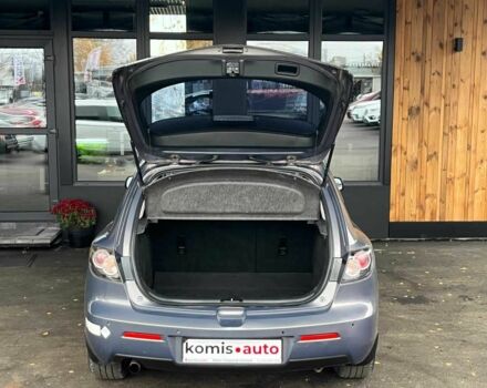 Серый Мазда 3, объемом двигателя 1.6 л и пробегом 195 тыс. км за 5699 $, фото 3 на Automoto.ua