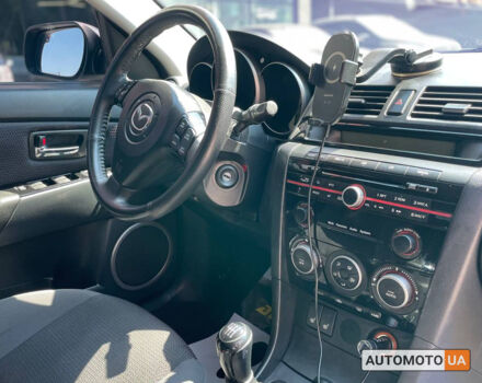 Сірий Мазда 3, об'ємом двигуна 2 л та пробігом 196 тис. км за 5500 $, фото 11 на Automoto.ua