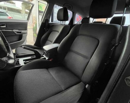 Серый Мазда 3, объемом двигателя 1.6 л и пробегом 195 тыс. км за 5699 $, фото 20 на Automoto.ua