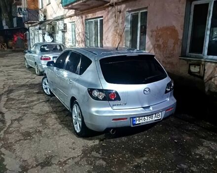 Серый Мазда 3, объемом двигателя 2 л и пробегом 230 тыс. км за 6000 $, фото 3 на Automoto.ua