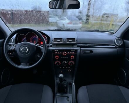 Сірий Мазда 3, об'ємом двигуна 1.6 л та пробігом 253 тис. км за 5700 $, фото 7 на Automoto.ua