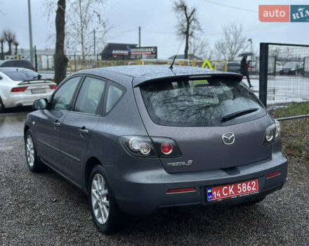 Сірий Мазда 3, об'ємом двигуна 1.6 л та пробігом 253 тис. км за 5700 $, фото 10 на Automoto.ua