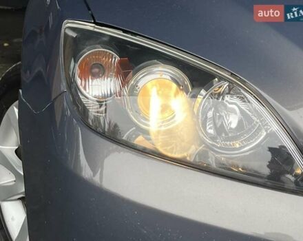 Сірий Мазда 3, об'ємом двигуна 1.6 л та пробігом 195 тис. км за 5699 $, фото 2 на Automoto.ua