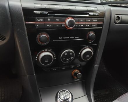 Серый Мазда 3, объемом двигателя 1.6 л и пробегом 191 тыс. км за 5550 $, фото 5 на Automoto.ua