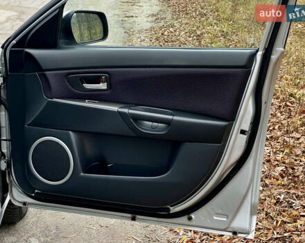 Серый Мазда 3, объемом двигателя 1.6 л и пробегом 163 тыс. км за 6250 $, фото 27 на Automoto.ua