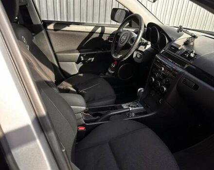 Серый Мазда 3, объемом двигателя 1.6 л и пробегом 160 тыс. км за 6000 $, фото 5 на Automoto.ua