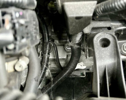 Серый Мазда 3, объемом двигателя 1.6 л и пробегом 163 тыс. км за 6250 $, фото 36 на Automoto.ua