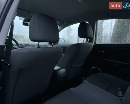 Сірий Мазда 3, об'ємом двигуна 1.6 л та пробігом 253 тис. км за 5700 $, фото 31 на Automoto.ua