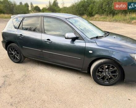 Серый Мазда 3, объемом двигателя 2 л и пробегом 242 тыс. км за 6700 $, фото 7 на Automoto.ua