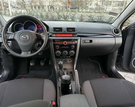 Серый Мазда 3, объемом двигателя 1.6 л и пробегом 59 тыс. км за 7000 $, фото 10 на Automoto.ua