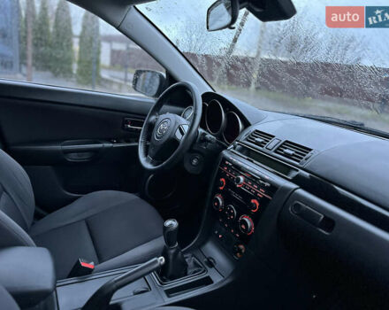 Сірий Мазда 3, об'ємом двигуна 1.6 л та пробігом 253 тис. км за 5700 $, фото 38 на Automoto.ua