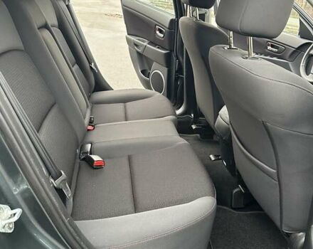 Сірий Мазда 3, об'ємом двигуна 1.6 л та пробігом 237 тис. км за 5800 $, фото 13 на Automoto.ua