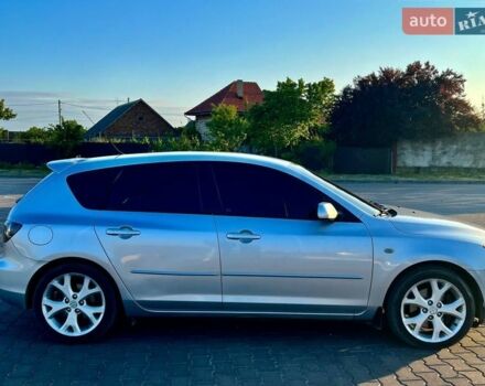 Сірий Мазда 3, об'ємом двигуна 2 л та пробігом 150 тис. км за 5900 $, фото 1 на Automoto.ua